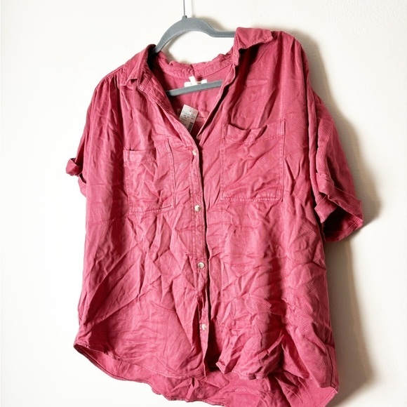 MAURICES • NEW Women’s Viscose Button Down Short Sleeve Blouse Pockets Size M - Picture 3 of 6